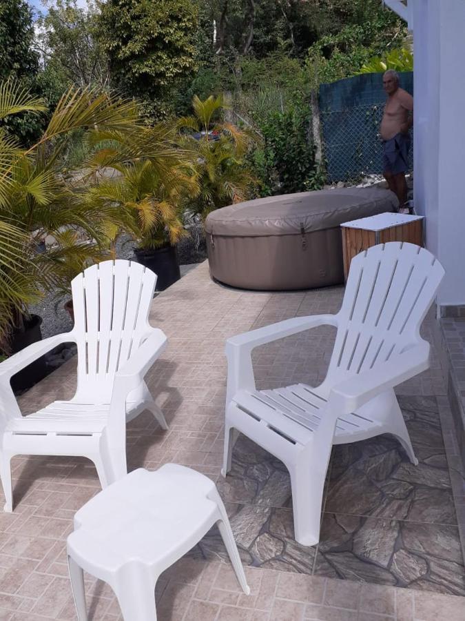 Bikamado Aparthotel Deshaies Luaran gambar